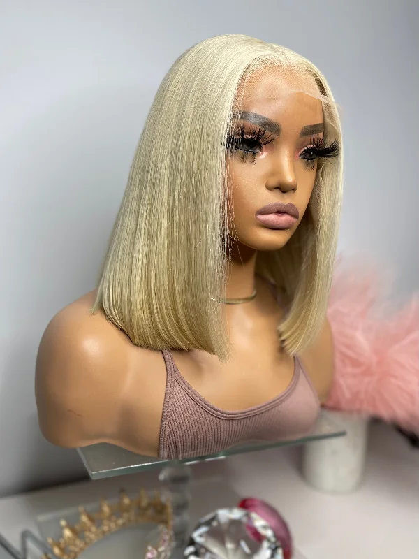 Human - hair colored wig for a natural and luxurious feelParis