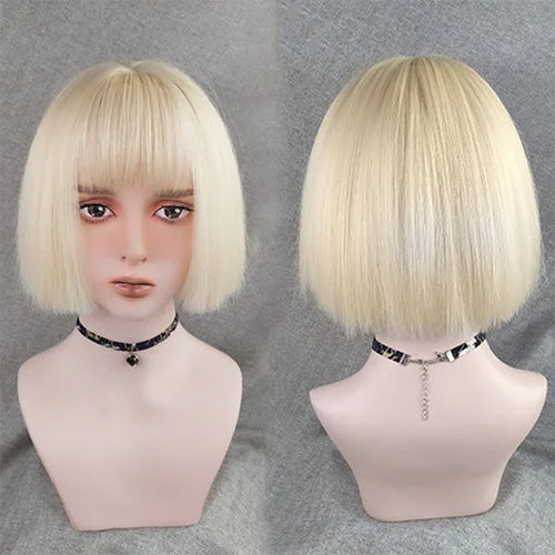 Ash - blonde bob wig for a trendy and cool - toned lookBob LoLita Wig Beige