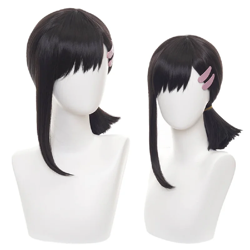 Bob wig in a jet - black color for a classic appearanceCosplay Wig - Chainsaw Man - Higashiyama Kobeni