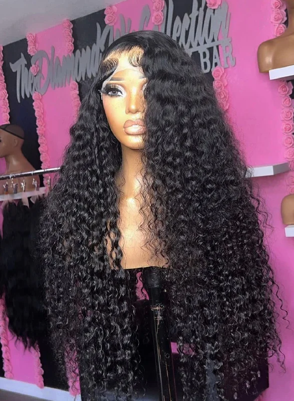 Afro - curly wig with a full and voluminous lookDeep wave