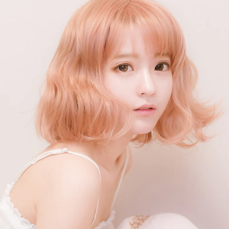 Heat - resistant short wig for easy styling with hot toolsHarajuku fluffy gold powder short hair pear head cos wig  YV2006