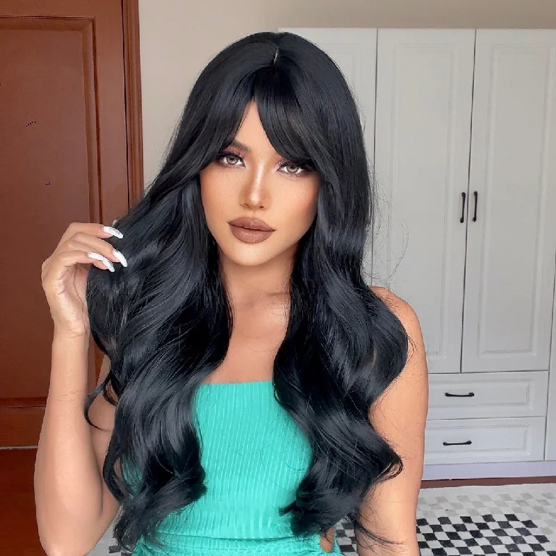 Ombre wavy wig with a seamless color blendLong Black Wavy Synthetic Wigs with Bangs Body Wave Wigs