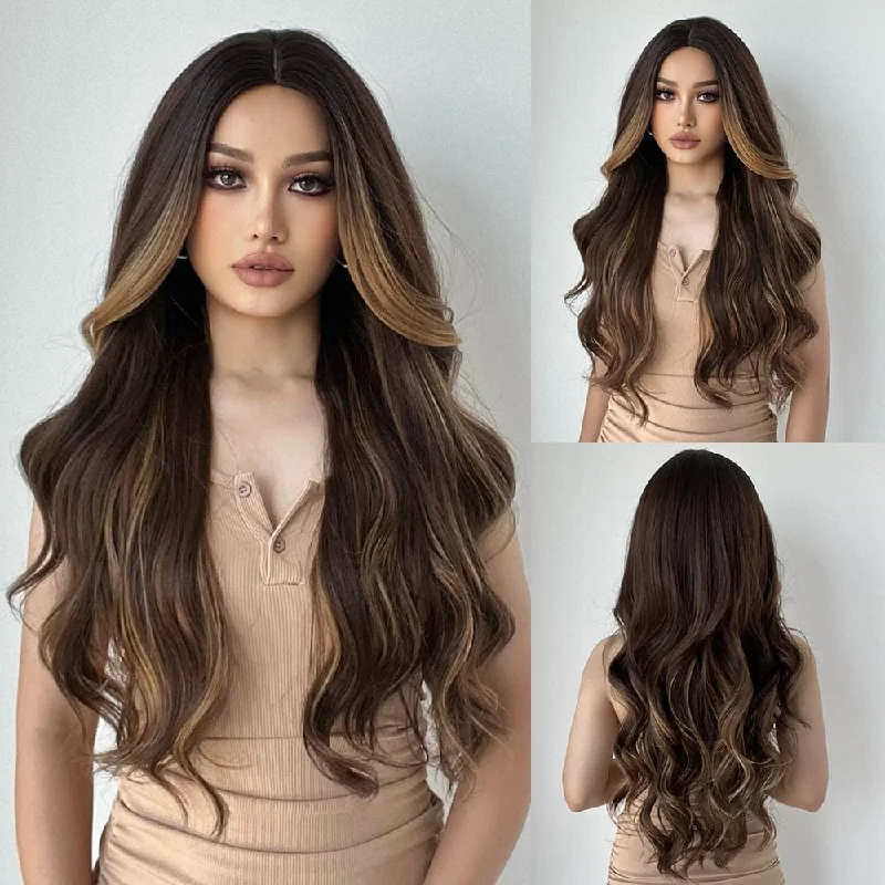 Wavy wig with a wavy bang for a trendy and modern styleLong Brown Hight Light Wavy Synthetic Wig