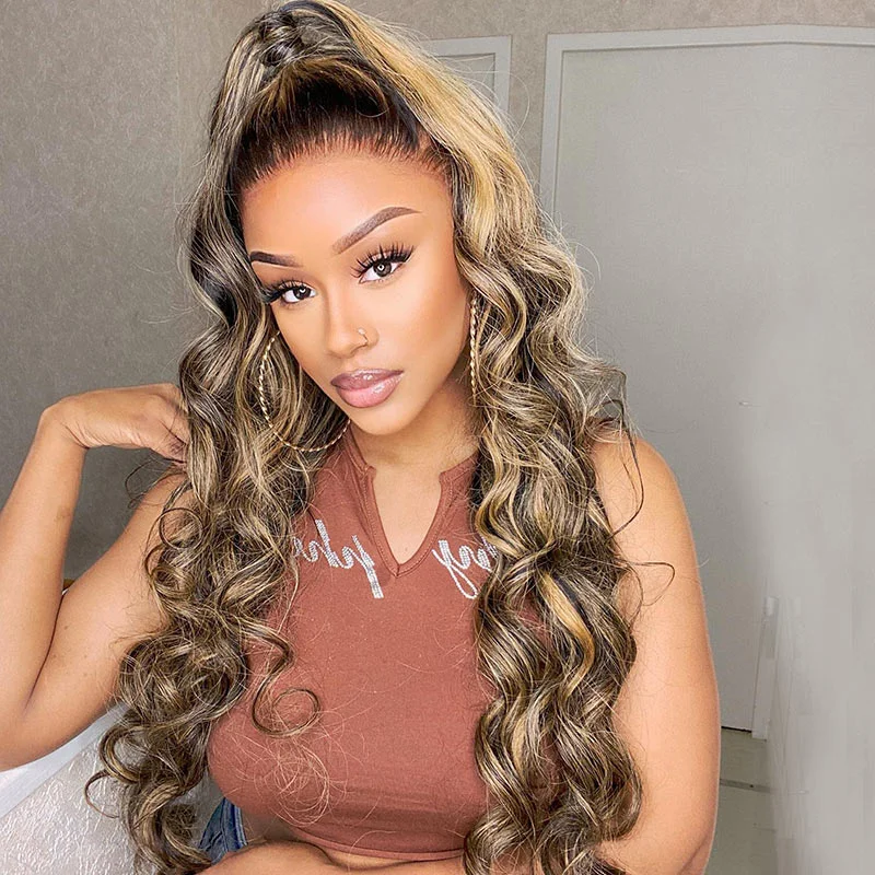 Wavy wig with a middle - part for a classic and elegant styleLoose Wave 13x6 Lace Frontal Balayage Highlight Wigs Transparent HD Lace Wigs