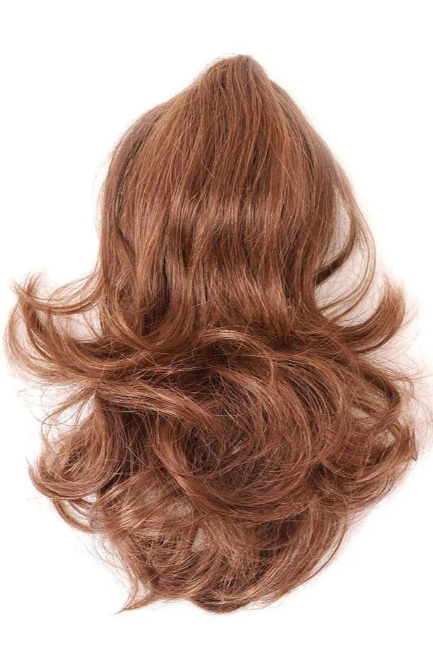 Short wig with auburn highlights for a warm and rich colorPony Swing II