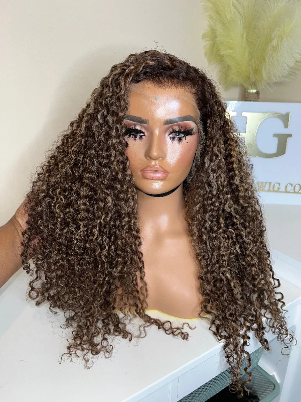 Curly wig with a wavy fringe for a soft and feminine lookREADY TO SHIP 13*4  LACE FRONTAL KINKY CURLY ASH BLONDE HIGHLIGHTS