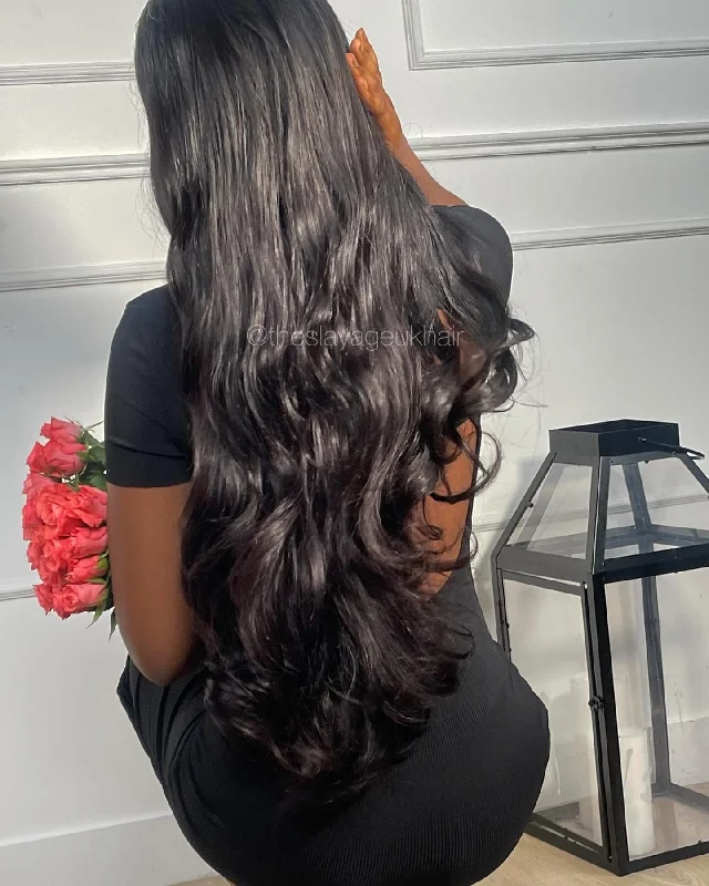 Curly wig with a 220 - density for an extra - full appearanceROSE BODYWAVE THIN-HD LACE FRONTAL WIG