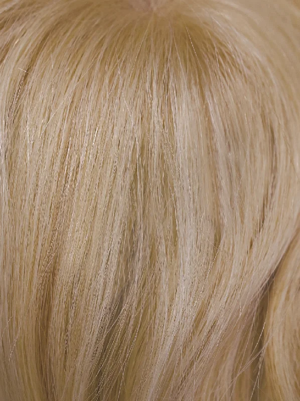 Starlight Blonde | A dynamic blend of medium and bright blonde colors